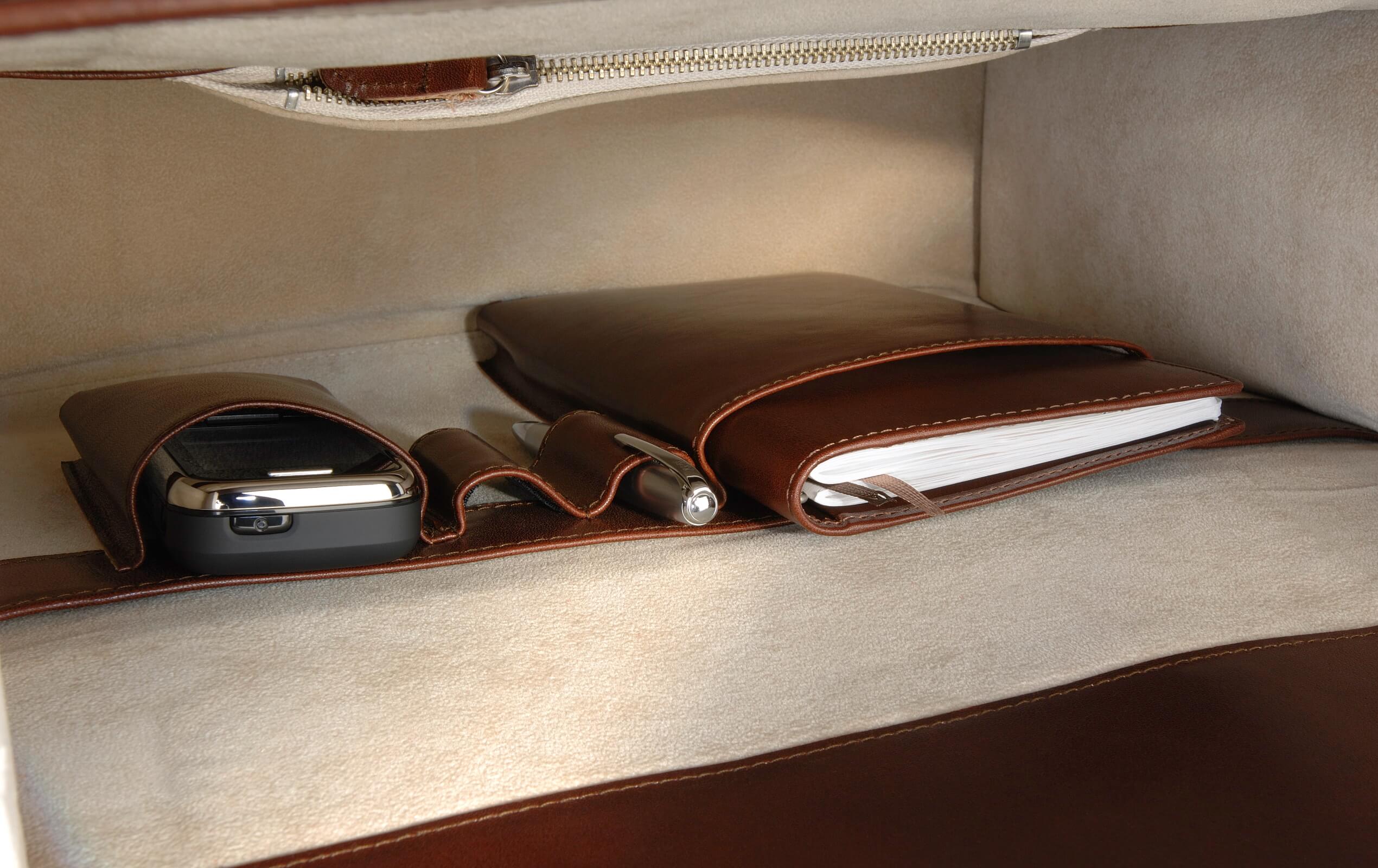 x47-handtaschen-leder-handtasche-business-uno image 7