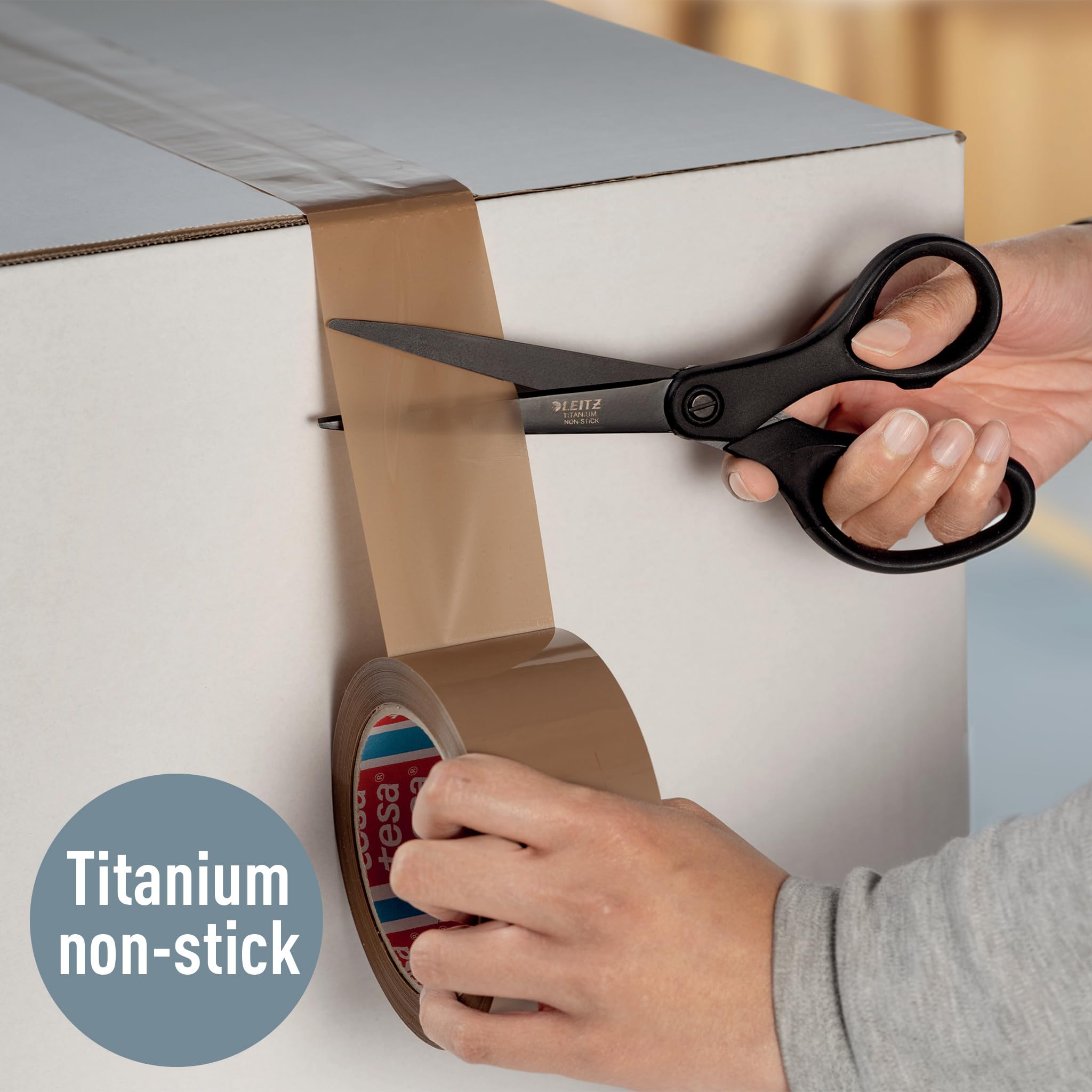 leitz-titan-anti-haft-schere-20-5-cm-haushaltsschere-schwarz image 2