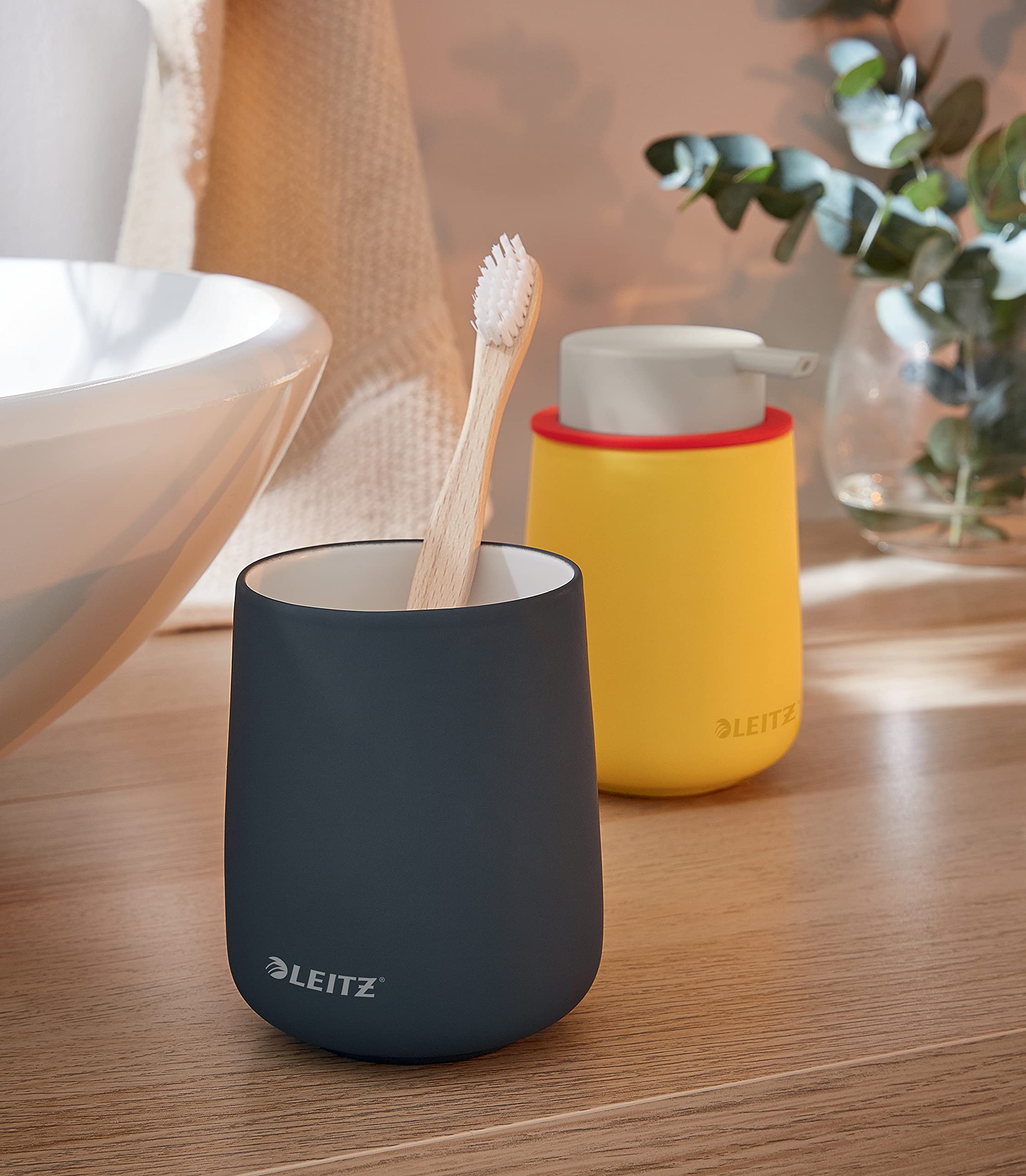 leitz-cosy-stiftek-cher-53290089-keramik-samtgrau image 4