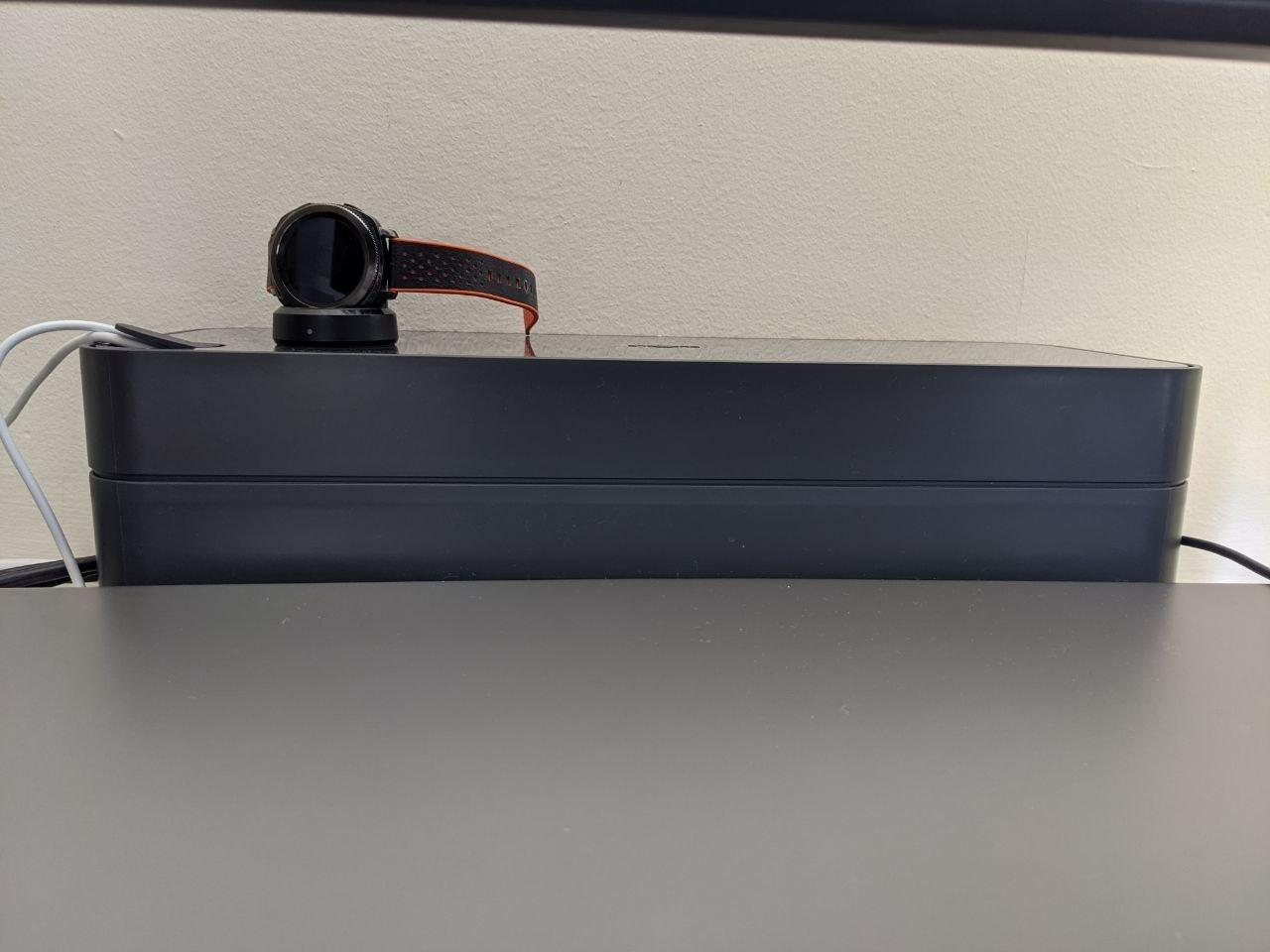 Endlich Ordnung unterm Schreibtisch