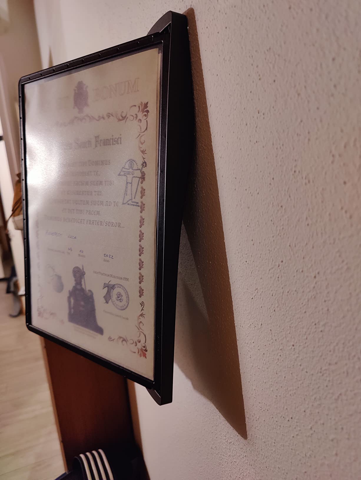 Solide, braucht Platz