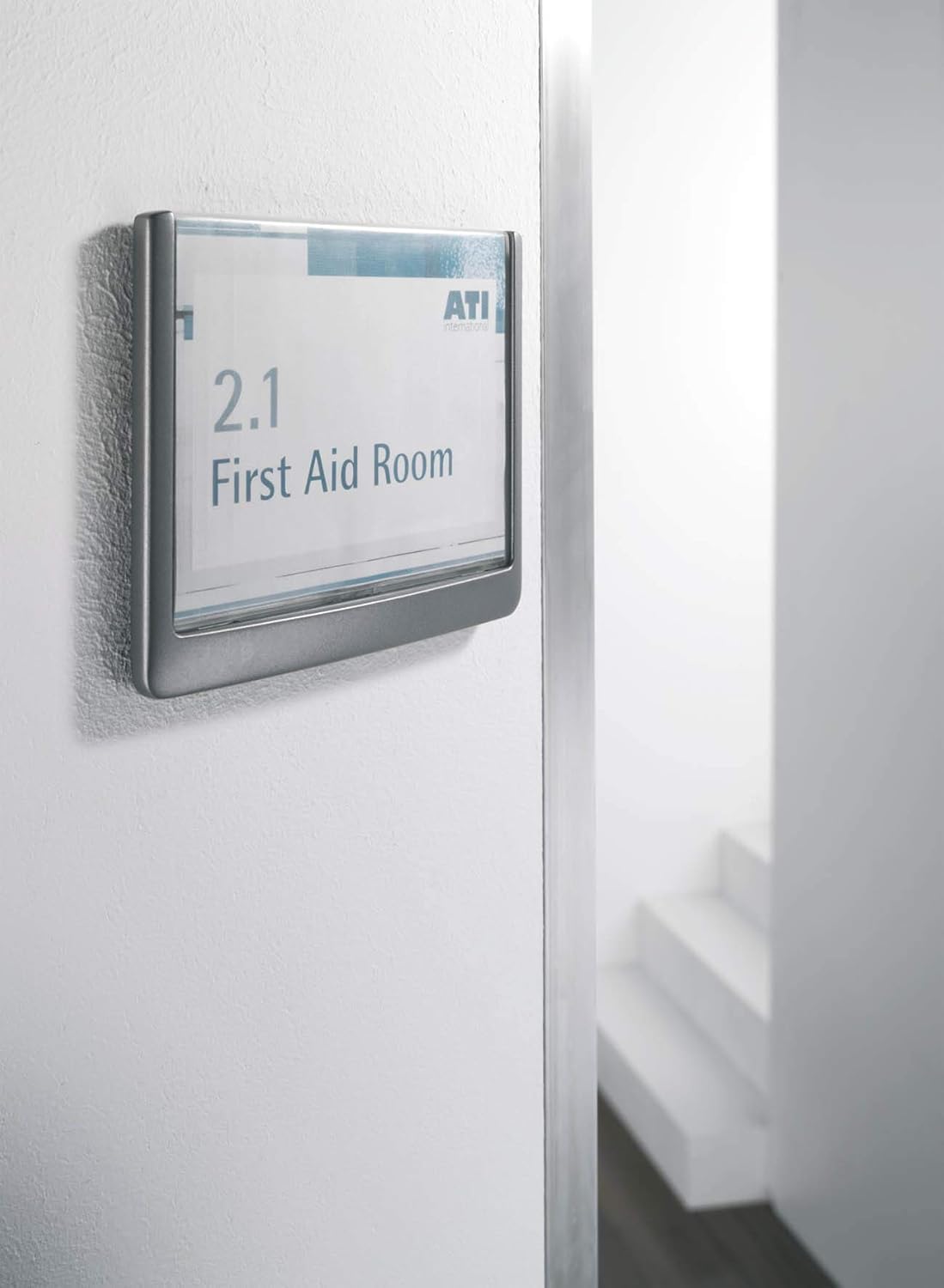 durable-t-rschild-click-sign-149-x-105-5-mm-graphit-486137 image 2